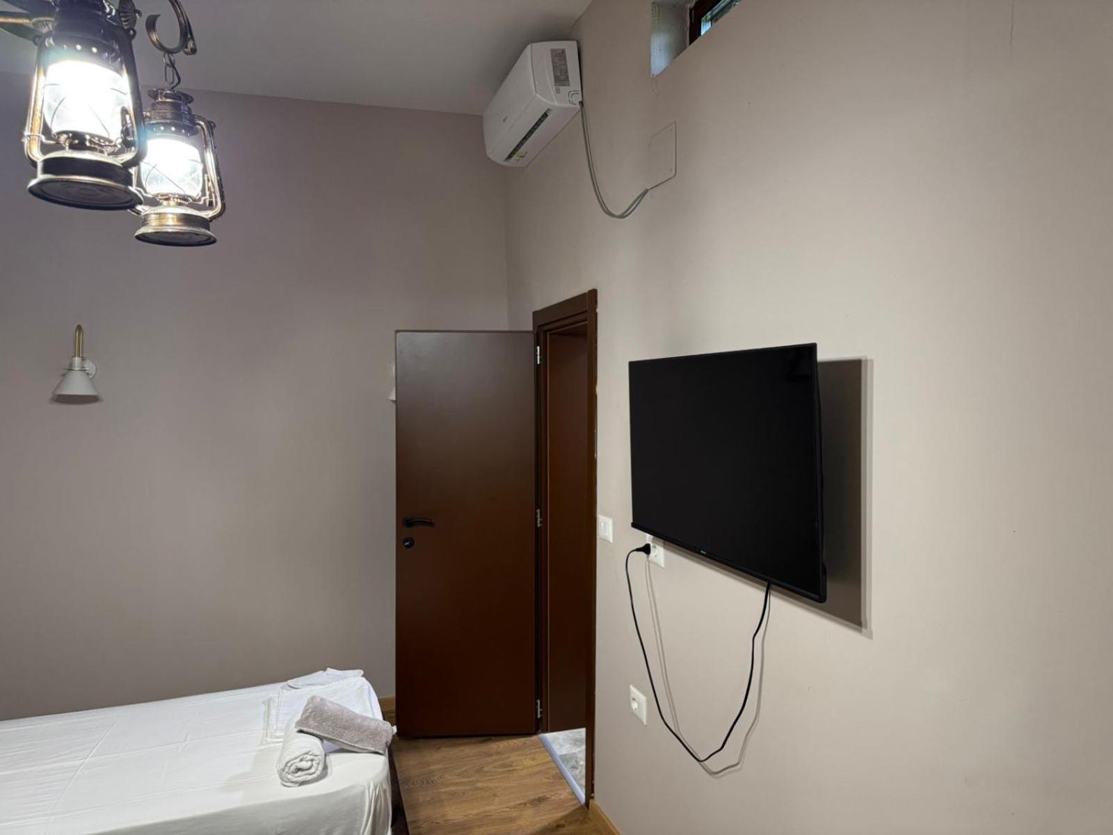 Oda Garden Boutique Hotel Tirana Buitenkant foto