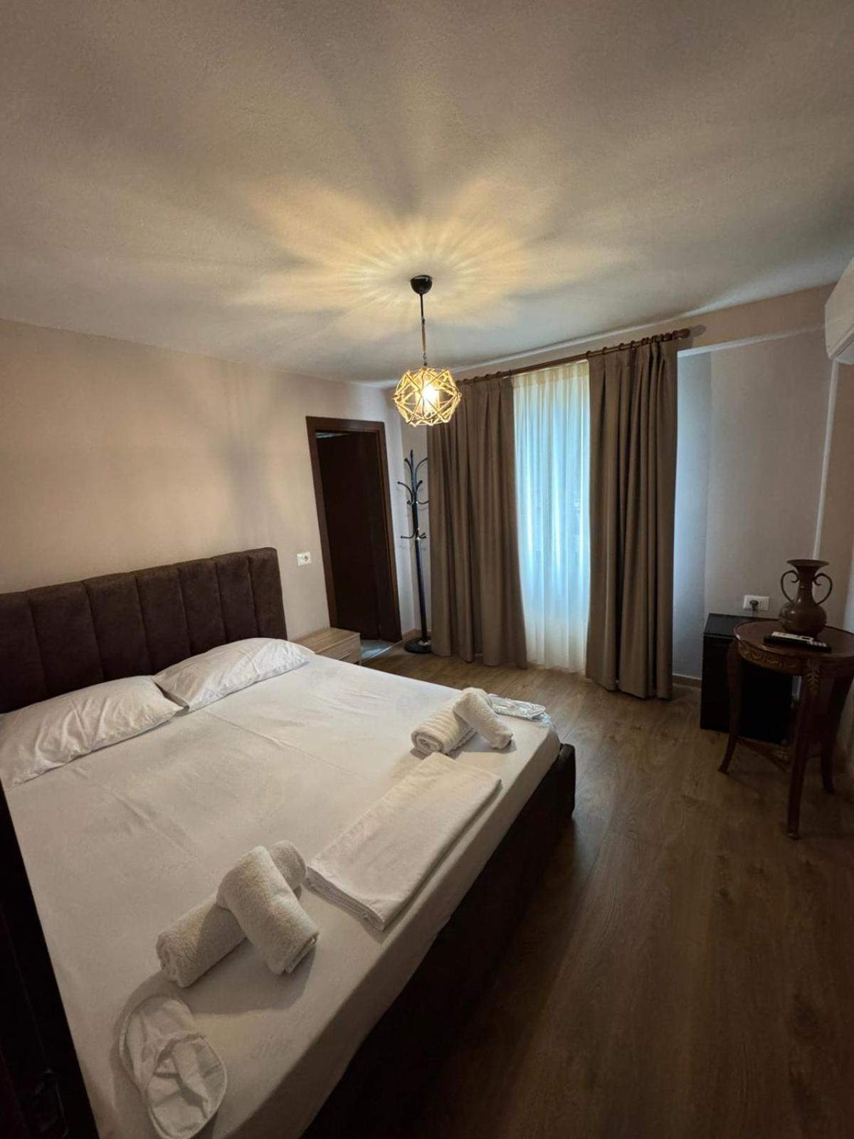 Oda Garden Boutique Hotel Tirana Buitenkant foto